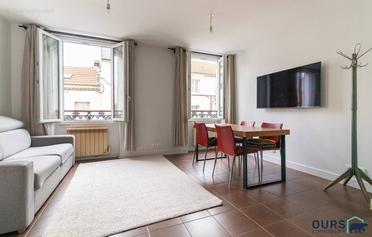 Appartement à STAINS