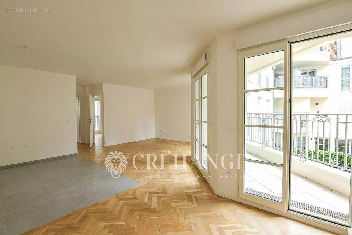 Appartement à BOUGIVAL