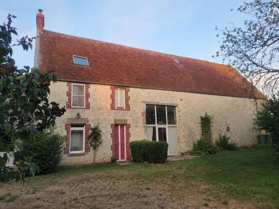 Photo 1 - Maison à BAZOCHES-AU-HOULME