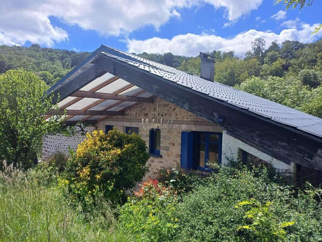 Maison 168 m² à Brandonnet  - photo 2
