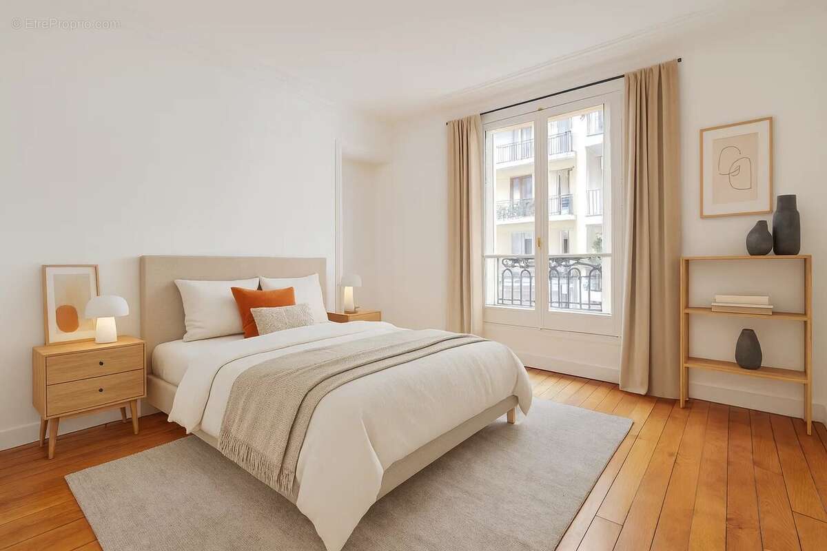 Appartement à PARIS-16E
