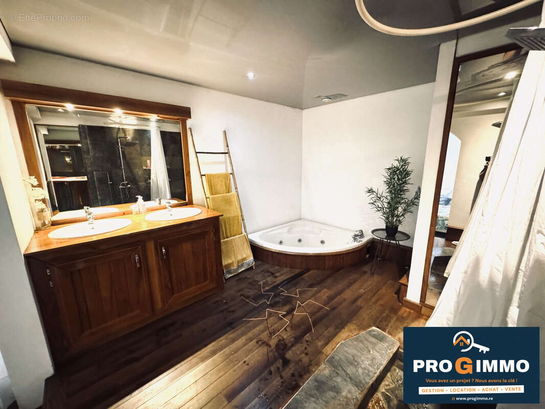 Appartement à SAINT-PIERRE