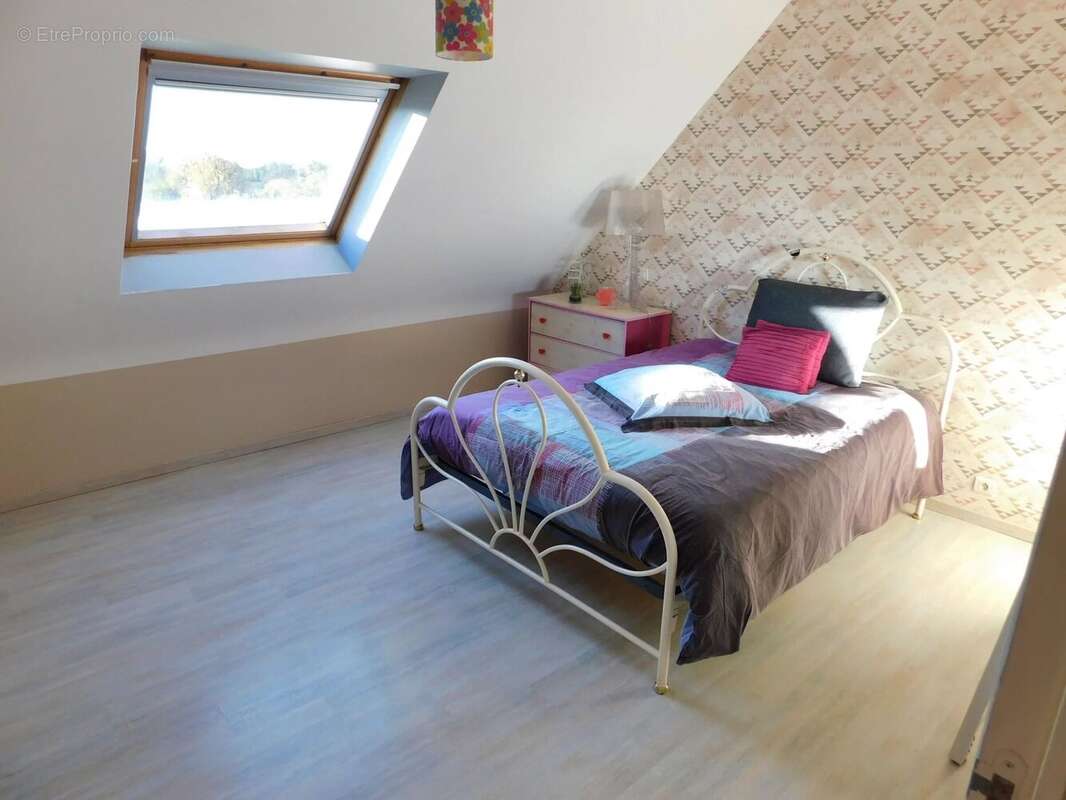 Maison à CARHAIX-PLOUGUER