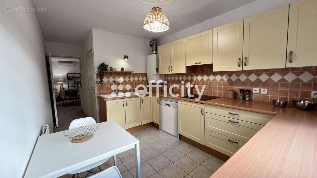 Appartement à AUBAGNE