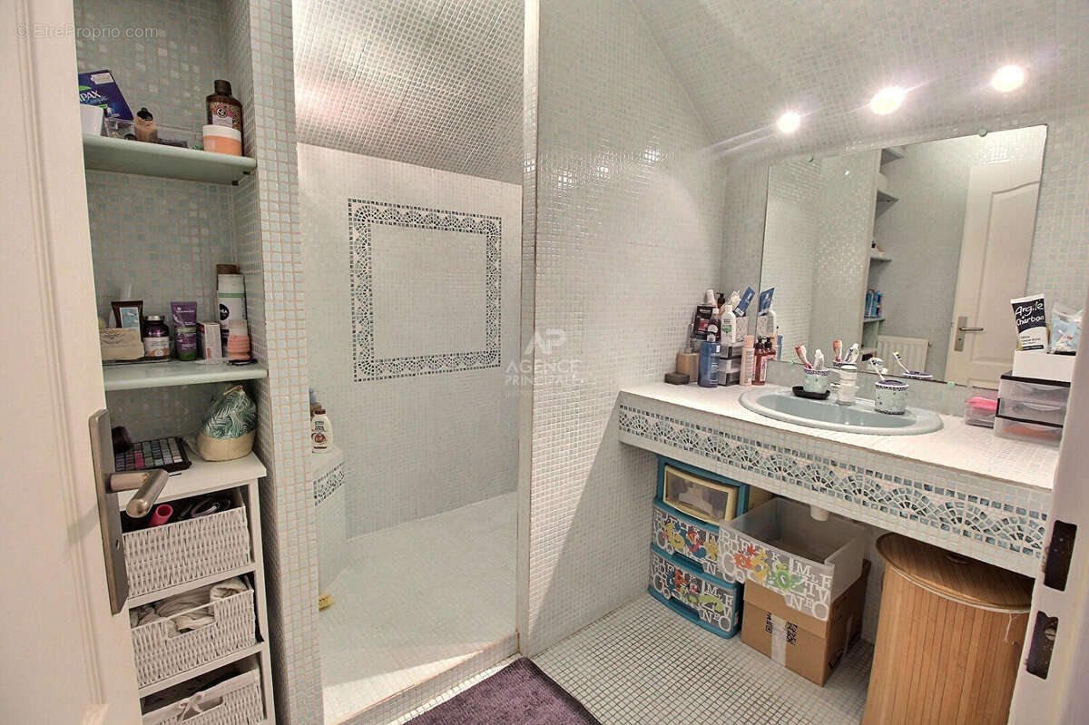 Maison à VERNOUILLET