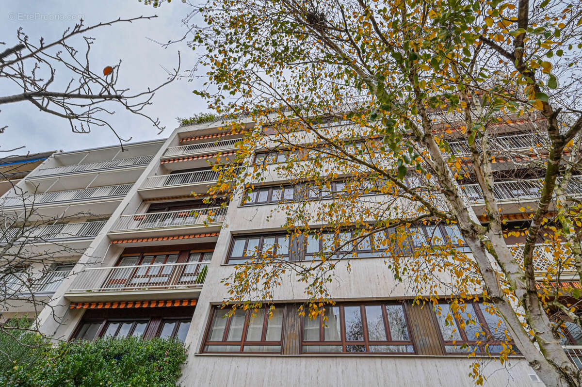 Appartement à SAINT-MAUR-DES-FOSSES