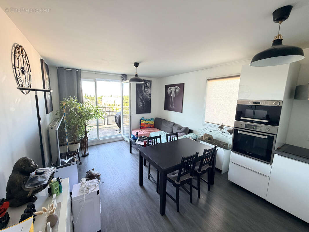 Appartement T3 récent de 58 m2 avec balcon et parking   Évry-Courcouronnes - photo 3