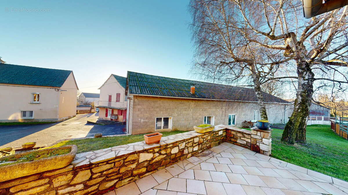 Maison à RULLAC-SAINT-CIRQ