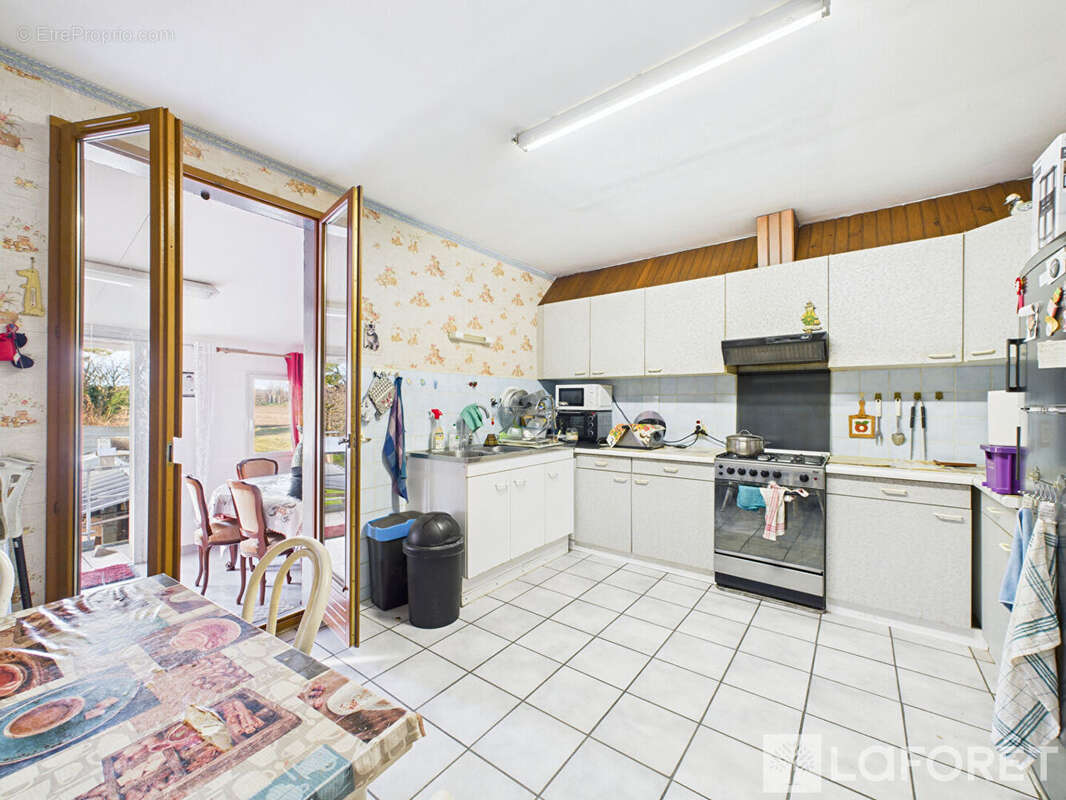 Maison individuelle avec garage et jardin - photo 5