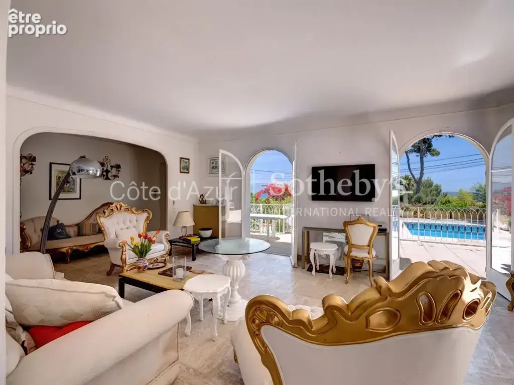 Cap d’Antibes villa avec vue mer piscine et fort potentiel à quelques pas du littoral - photo 5