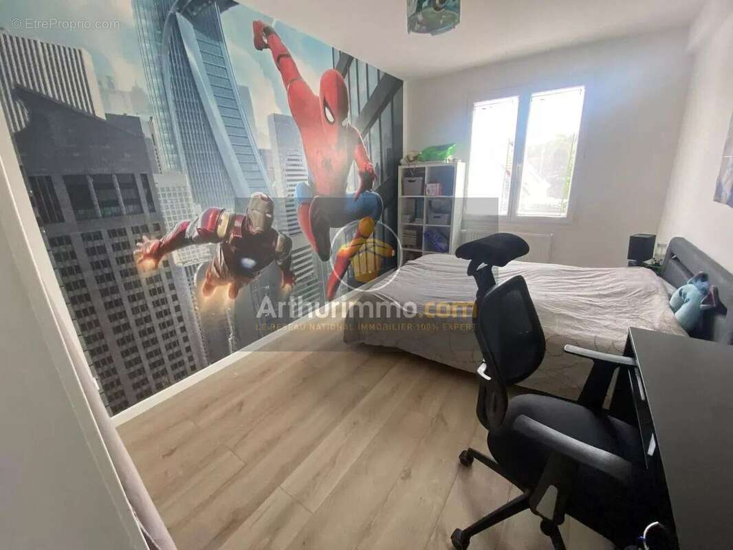 Maison à VERT-SAINT-DENIS