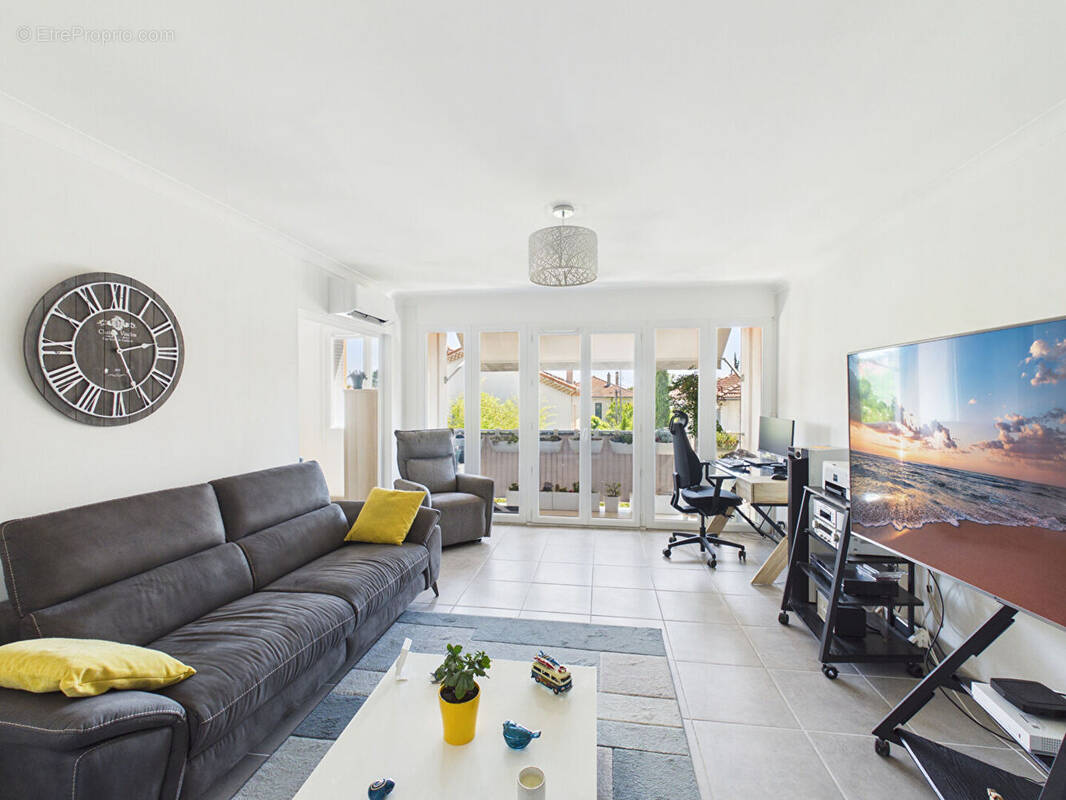 Appartement à BOURG-LES-VALENCE