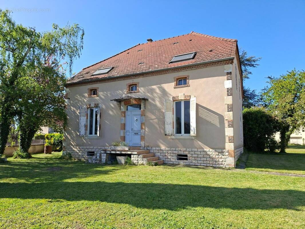 Photo 1 - Maison à VICHY