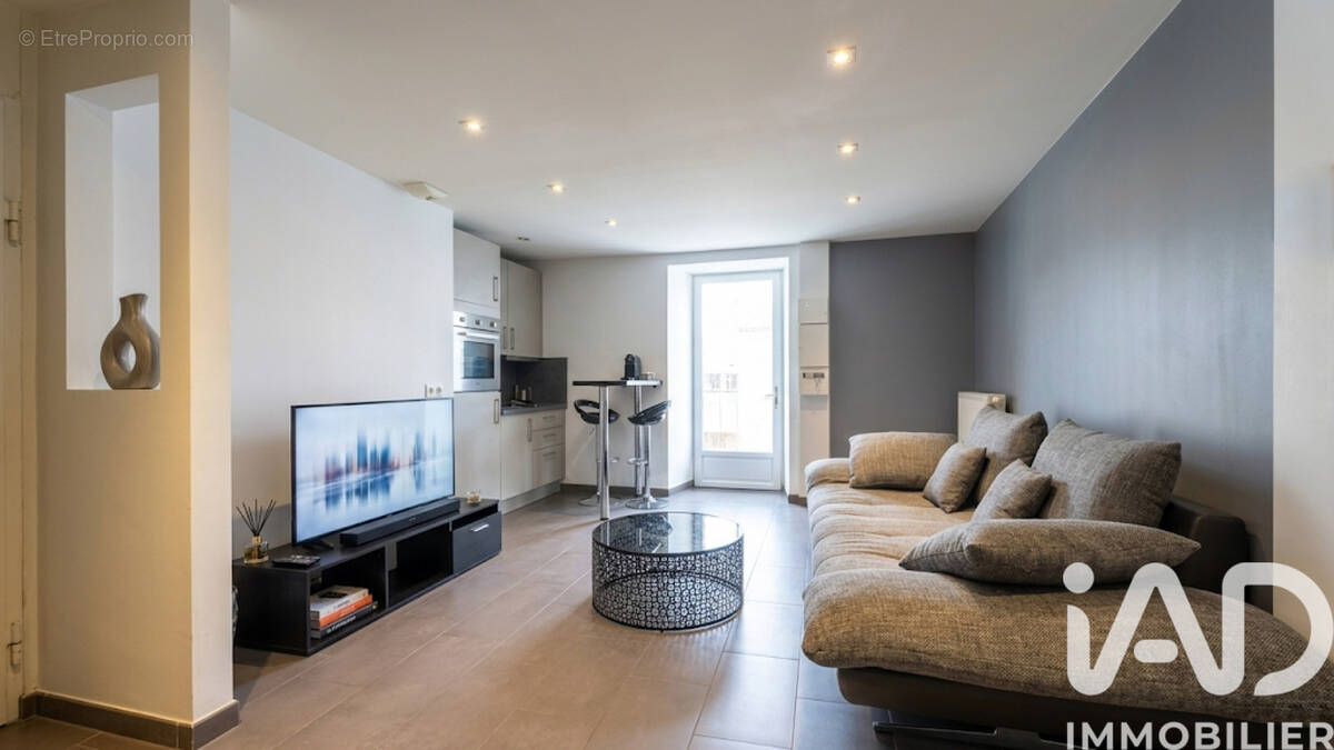 Photo 1 - Appartement à ECOLE-VALENTIN