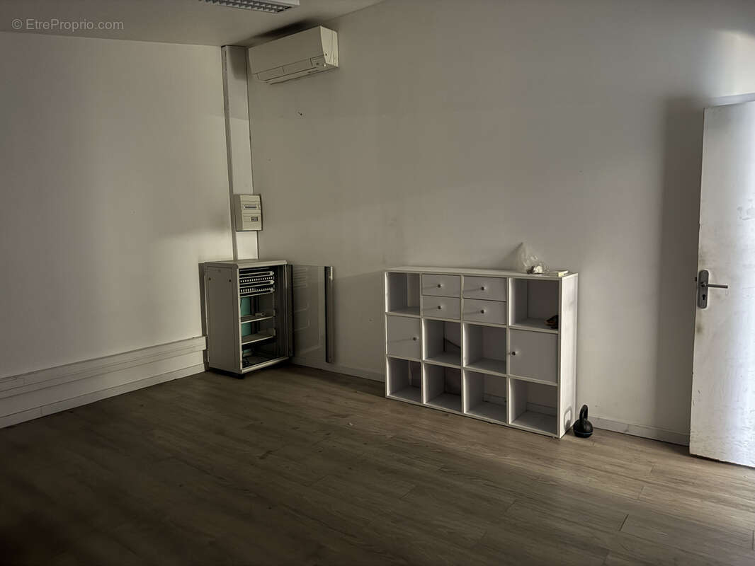 Commerce à COURNON-D&#039;AUVERGNE