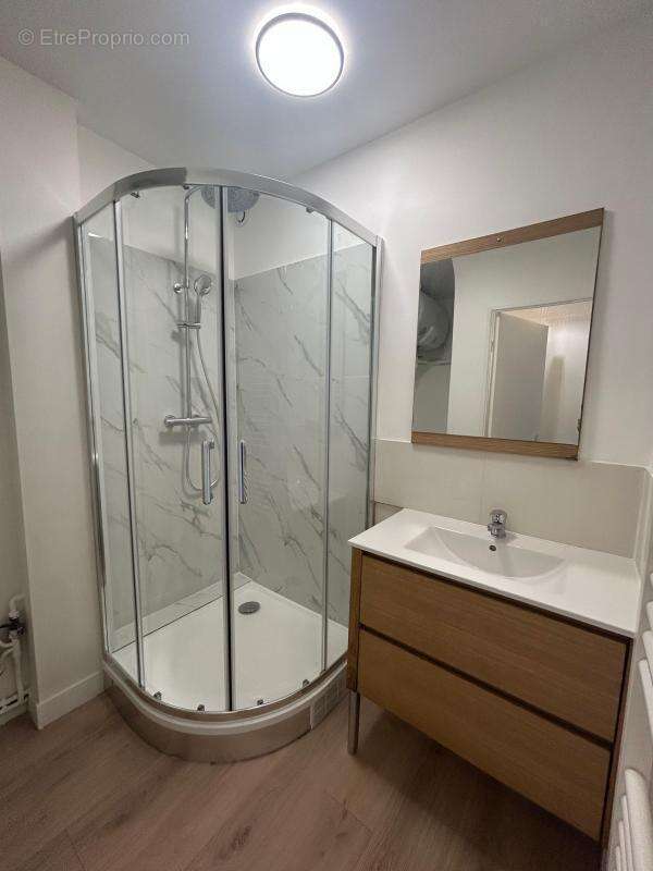 Appartement à CLICHY-SOUS-BOIS