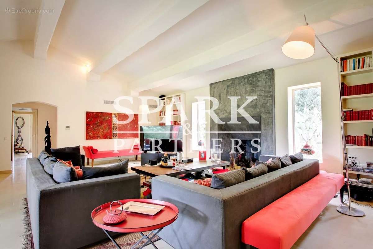 Maison à RAMATUELLE