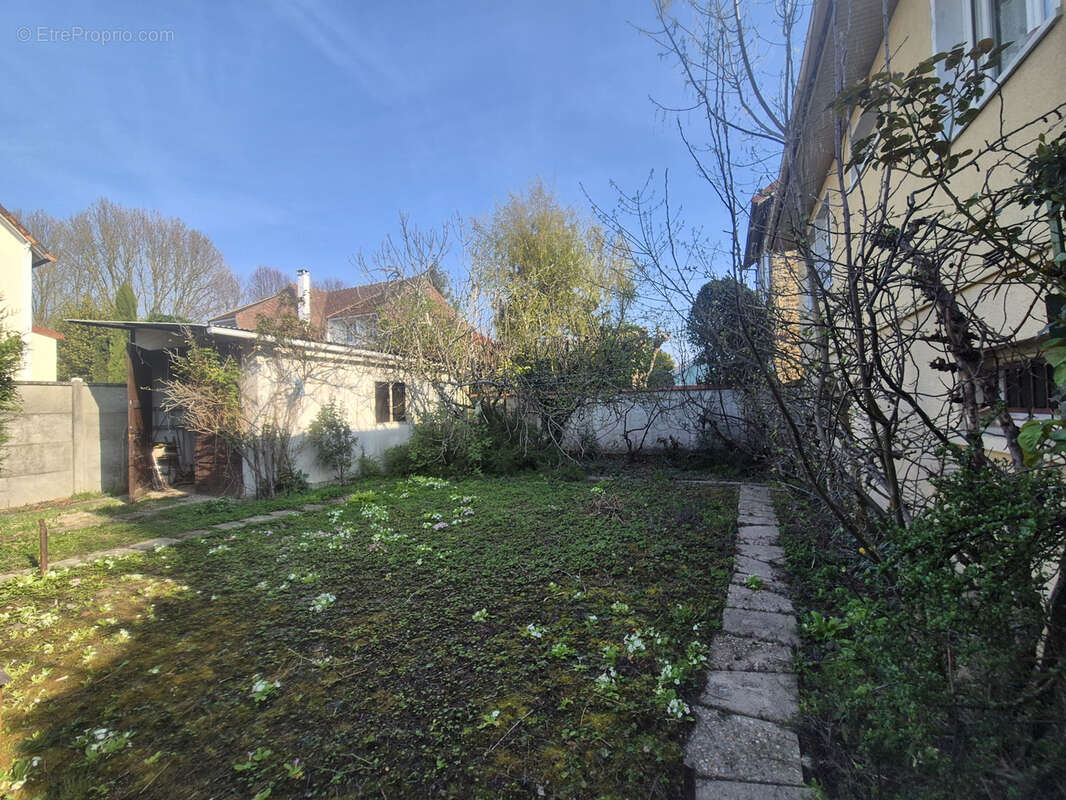 Maison à CHELLES