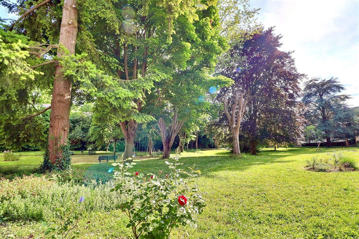 Appartement à L&#039;ETANG-LA-VILLE