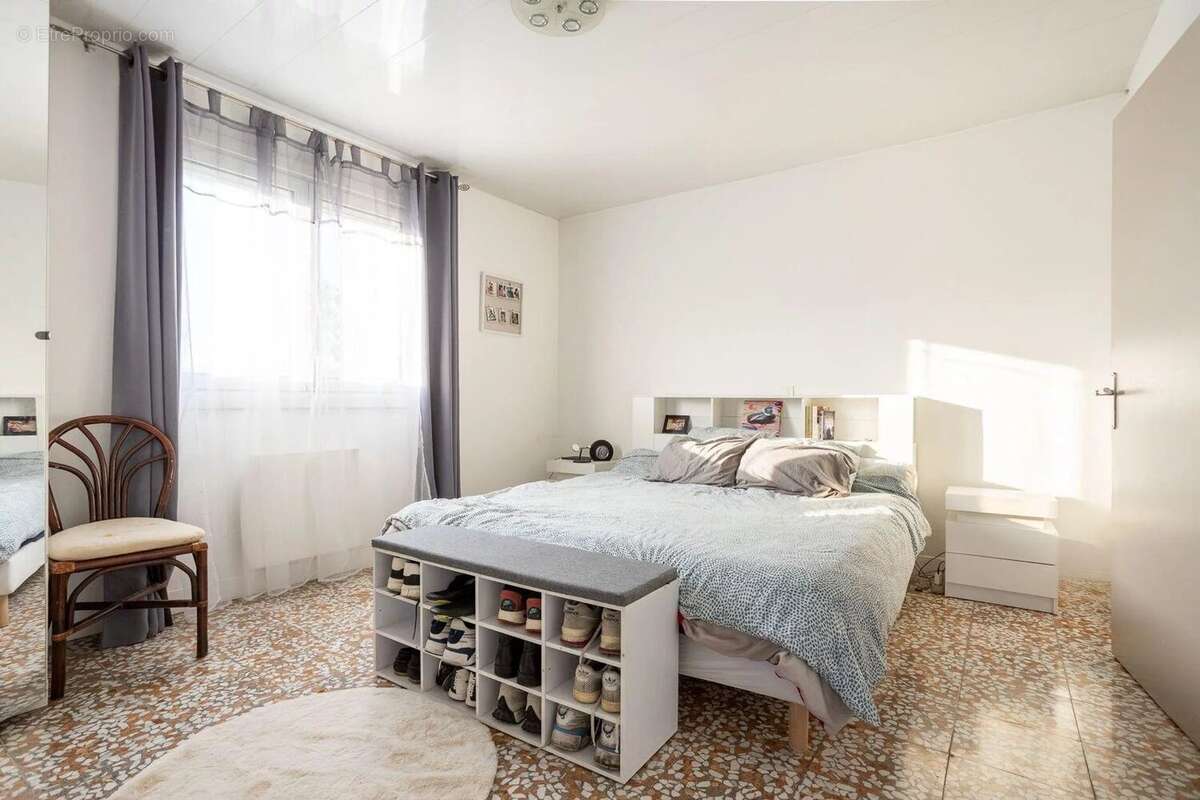 Appartement à MARSEILLE-12E