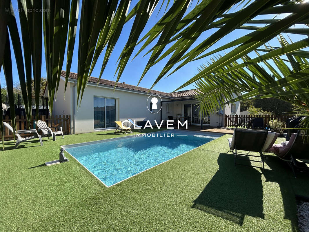 Maison à SAINT-ANDRE-DE-CUBZAC