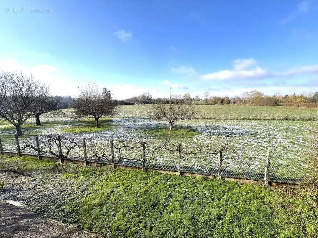 Maison à LONS-LE-SAUNIER