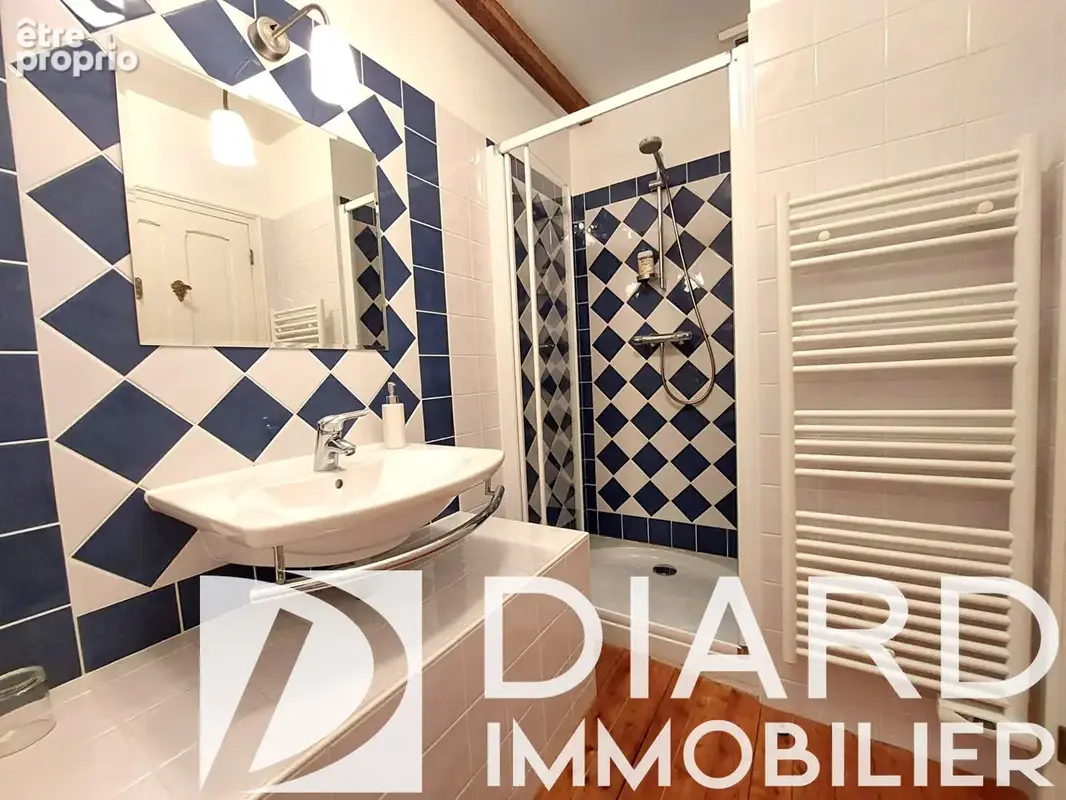 Maison de maître 225 m2 - 8 chambres - photo 12