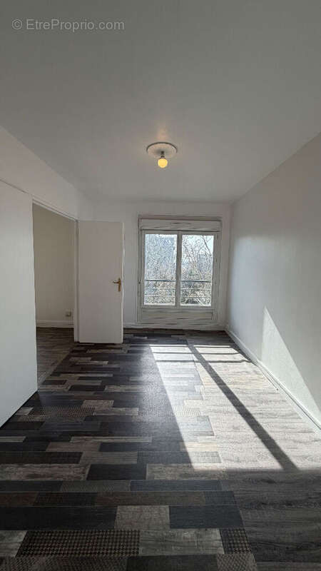 Appartement à AULNAY-SOUS-BOIS
