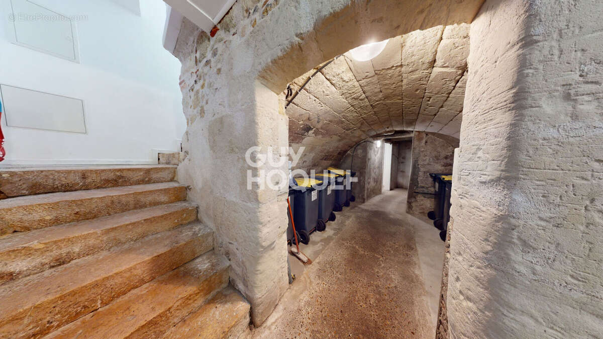 Appartement à LUYNES