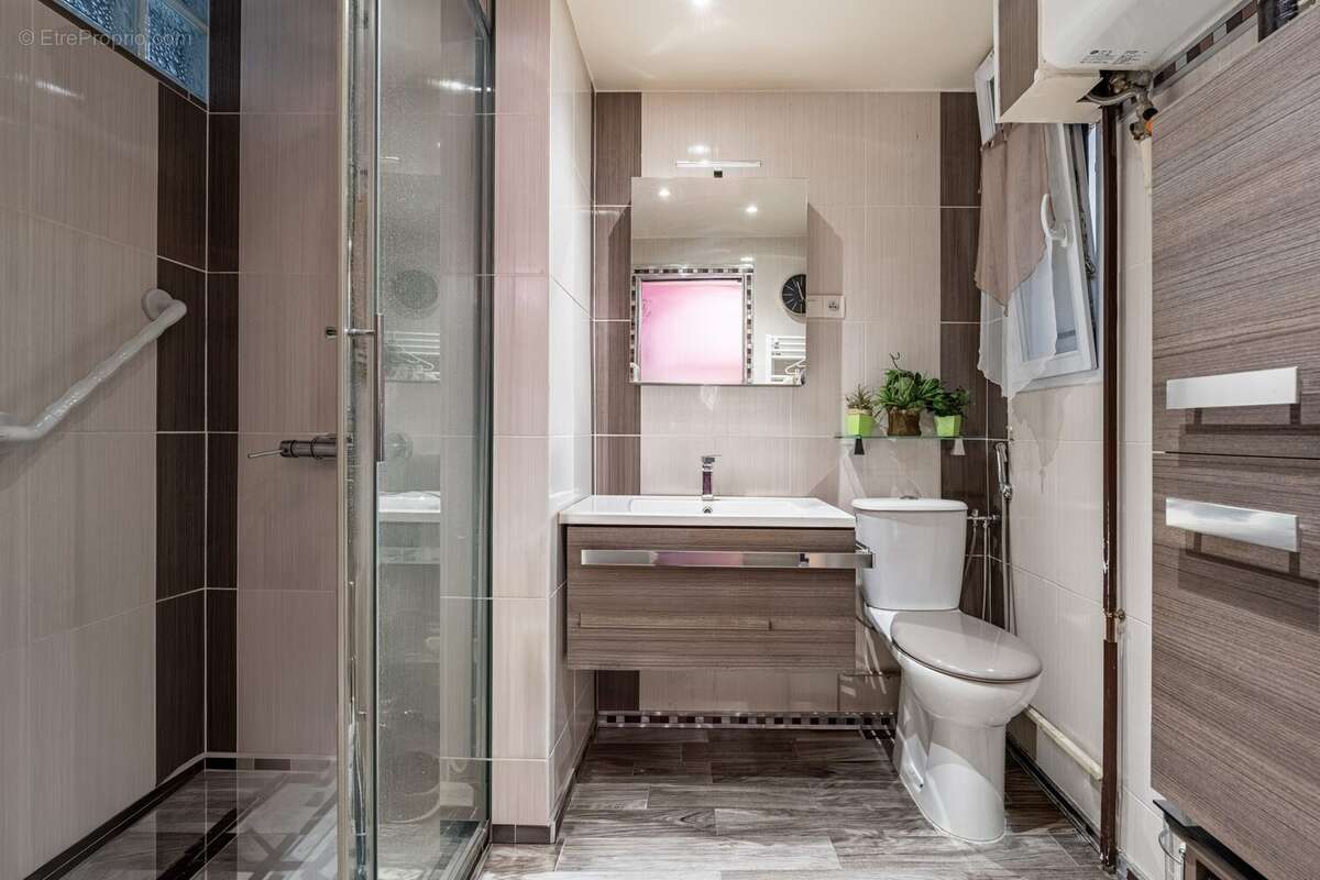 Appartement à SAINT-OUEN