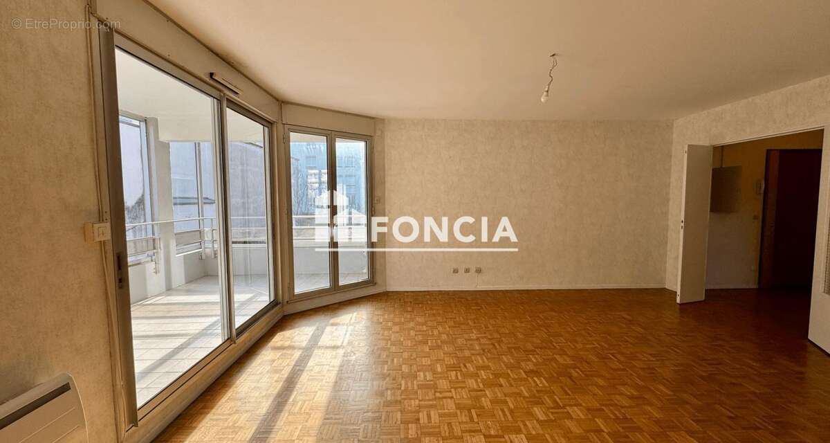Appartement à LYON-3E
