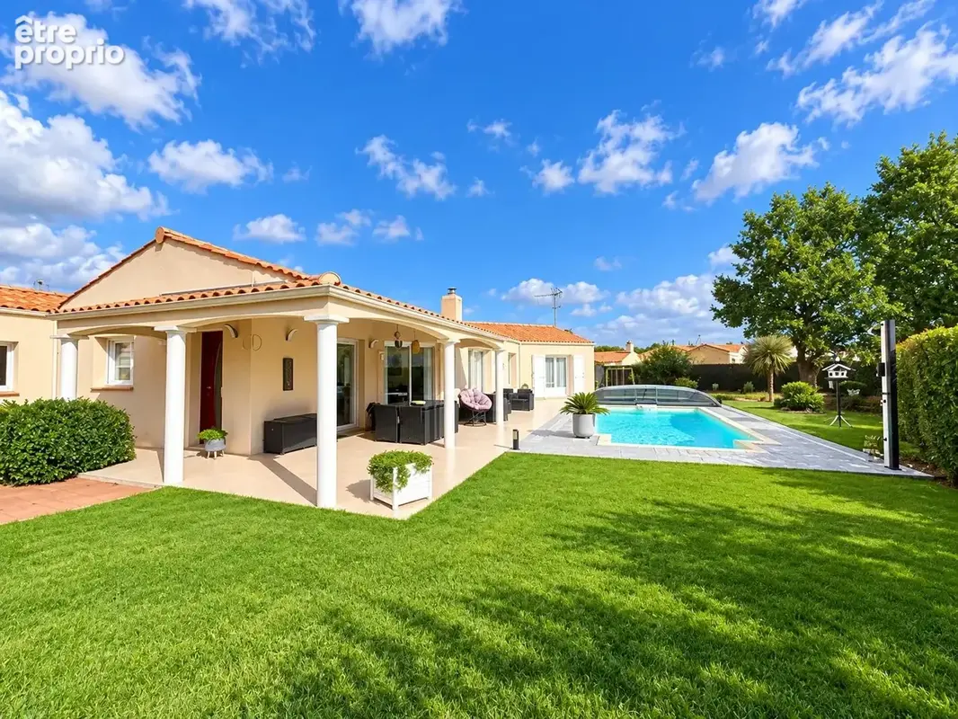 Coup de coeur   superbe maison 138m2 avec piscine, dépendance - photo 2