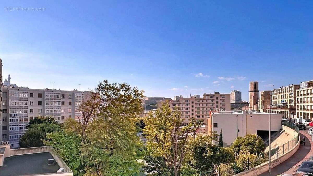 Photo 6 - Appartement à MARSEILLE-2E