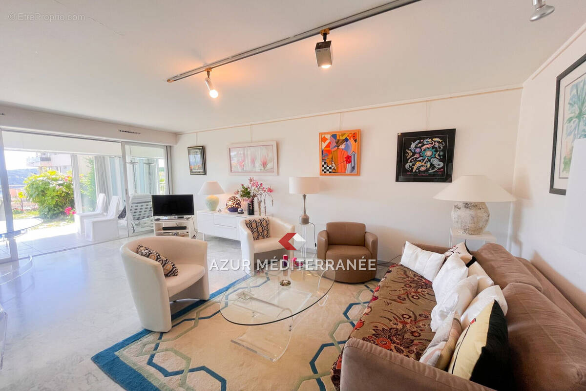 Appartement à VILLEFRANCHE-SUR-MER