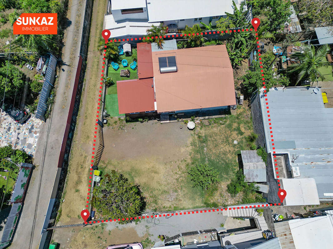 Maison à SAINT-PIERRE