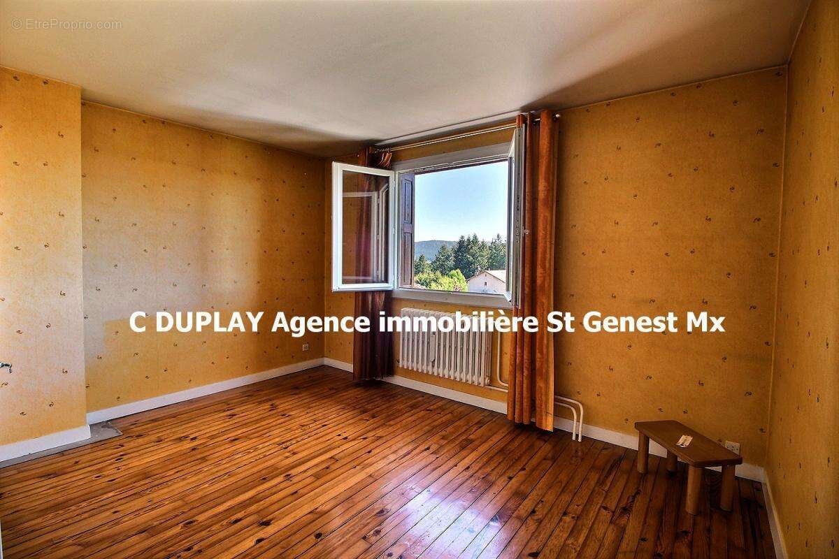 Maison à SAINT-GENEST-MALIFAUX