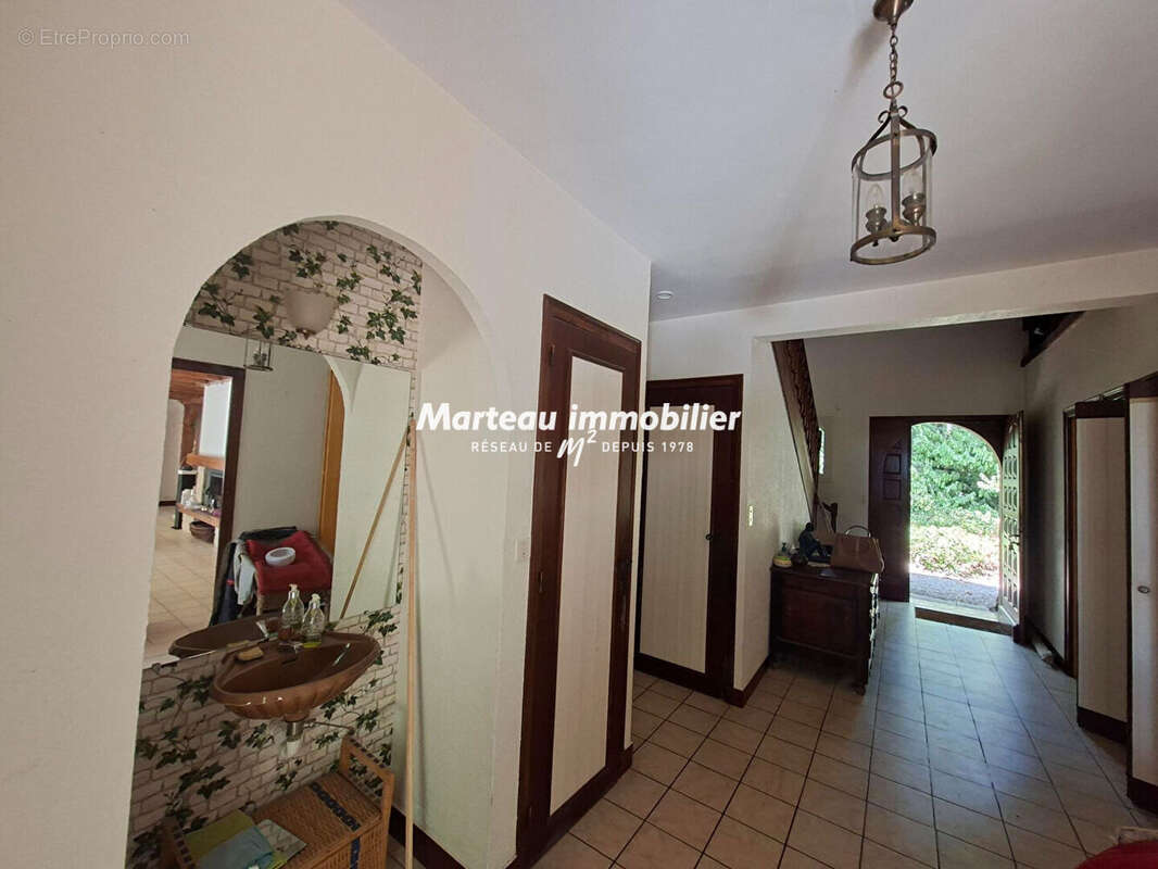 Maison familiale au coeur de la nature - À seulement 10 minutes du Mans (secteur Lavardin / Aigné) - photo 3