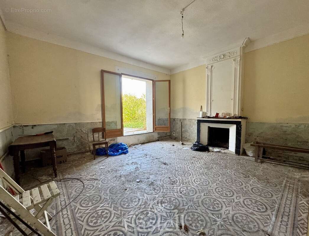 ***maison de caractère avec jardin et remise  fort potentiel au cur de pomérols*** - photo 7