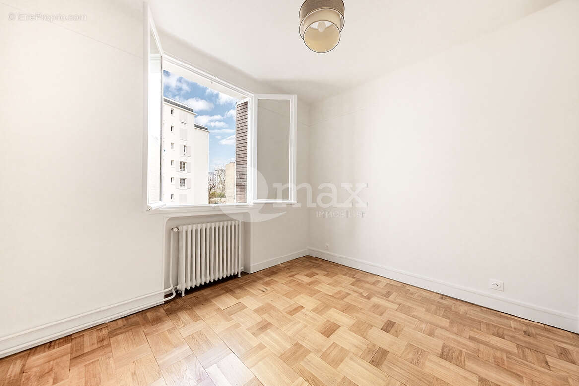 Appartement à COLOMBES