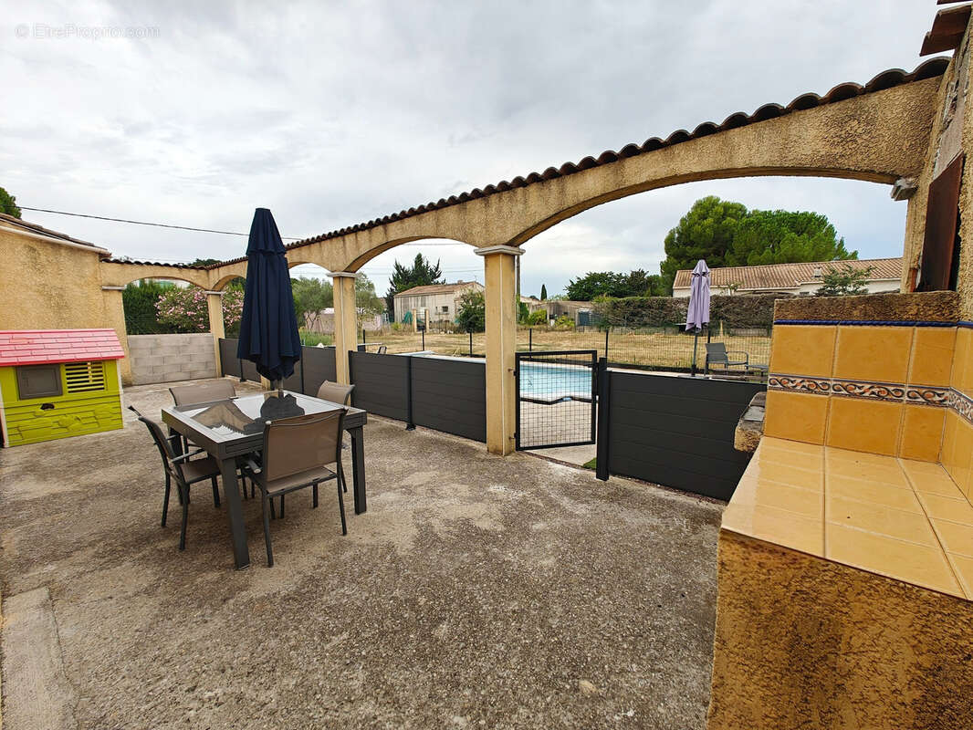 Pouzols   maison de plain-pied 122 m2   4 chambres   piscine - photo 9