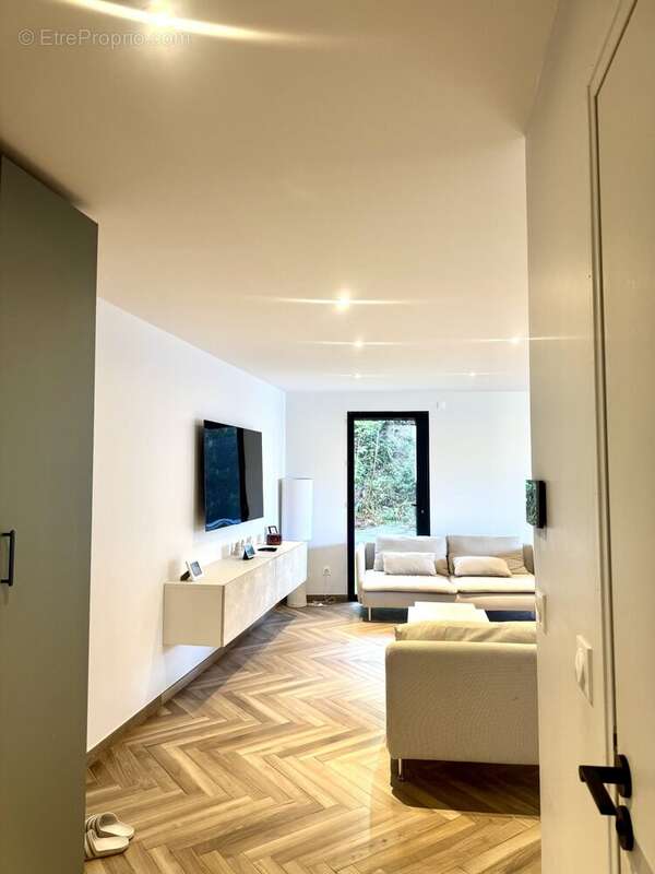 Maison à MONT-SAINT-AIGNAN