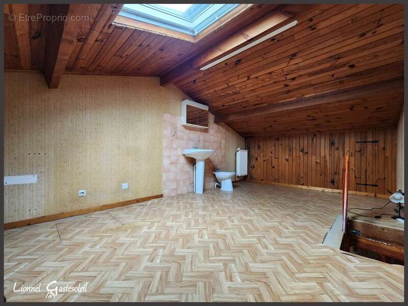 Maison à vendre de plain pieds 2/3 chambres sur la communes de Vélines en Dordogne (24) - photo 18