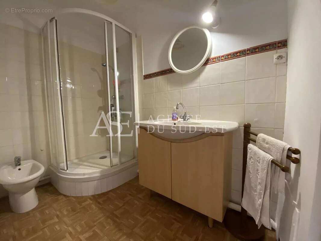 Appartement à AIX-EN-PROVENCE