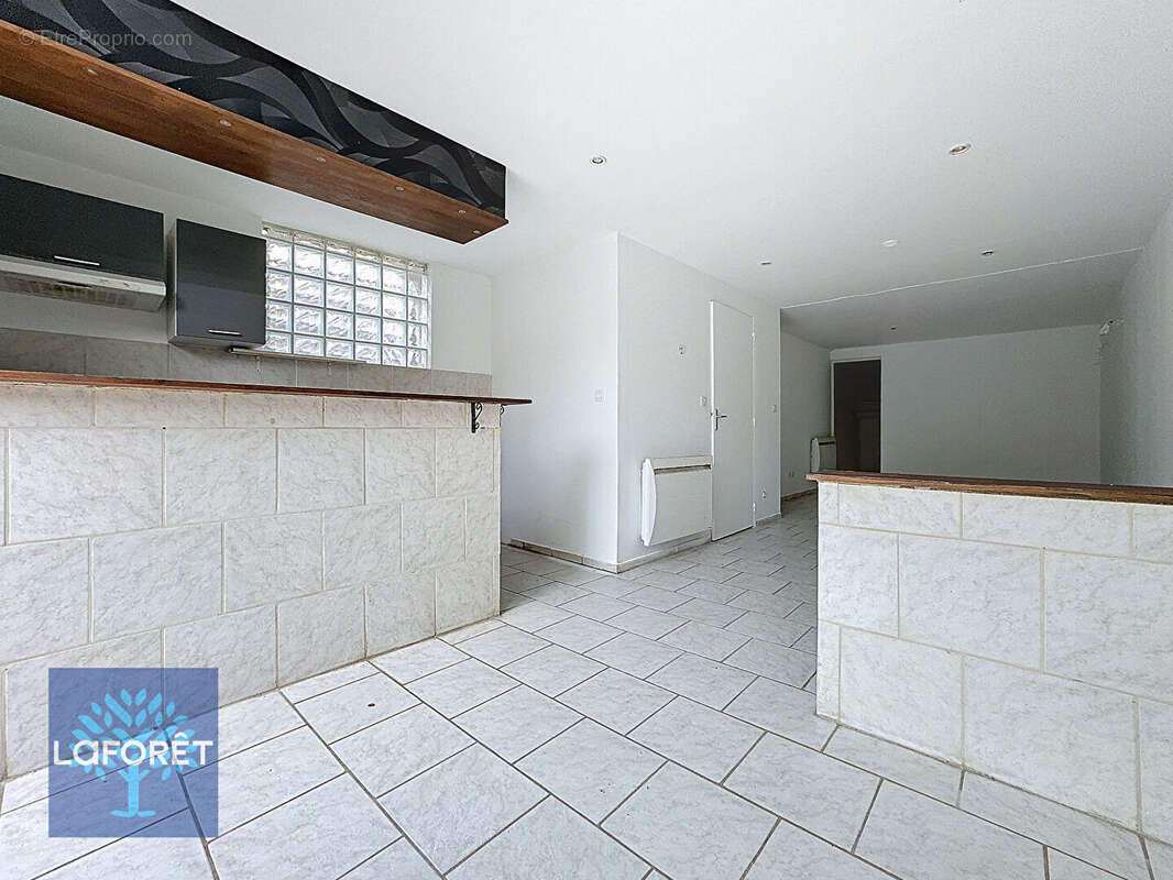 Appartement à DAMMARIE-LES-LYS