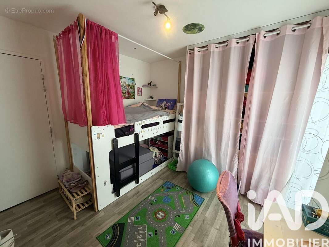 Photo 9 - Appartement à VERNEUIL-L'ETANG