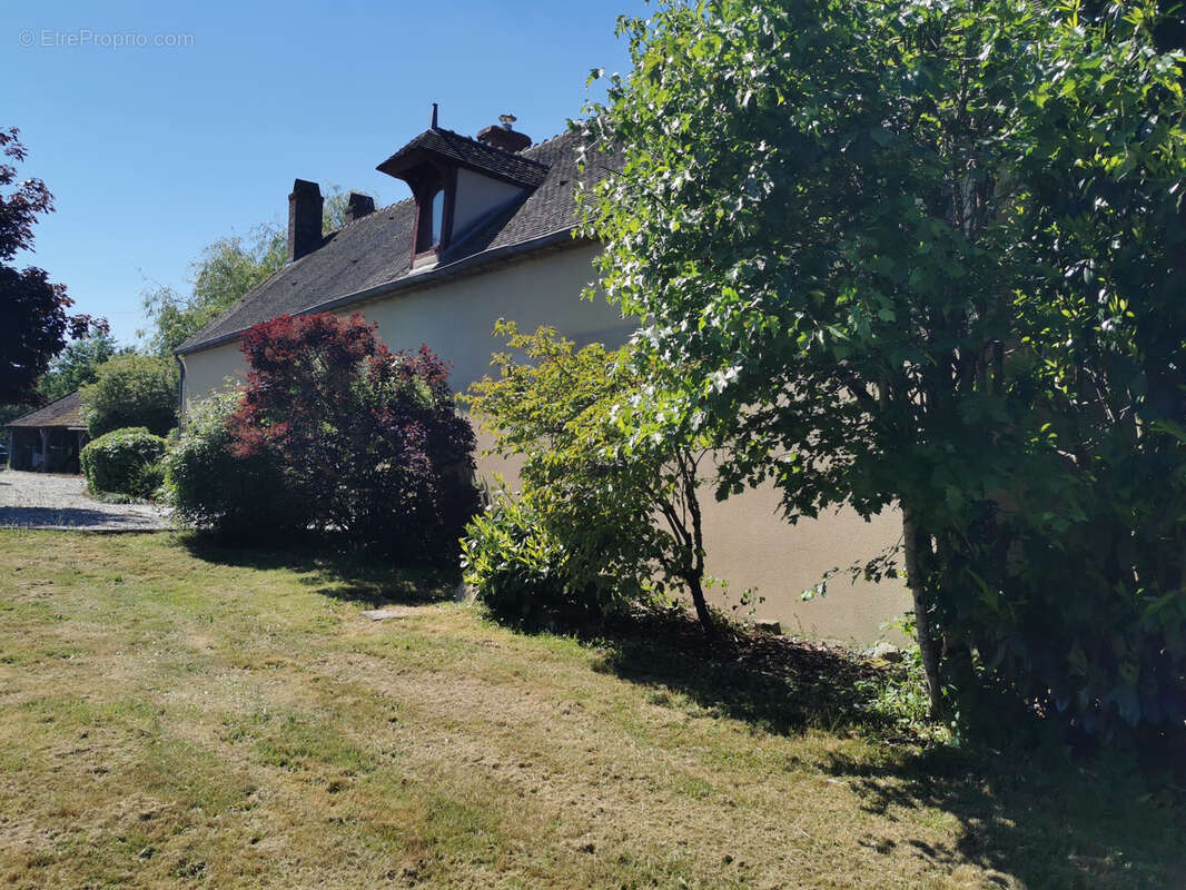 Maison à LUSIGNY