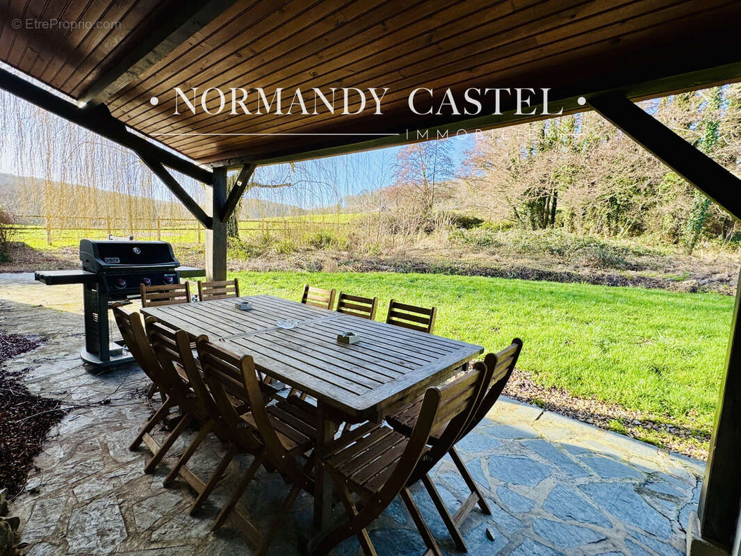 Maison à PENNEDEPIE