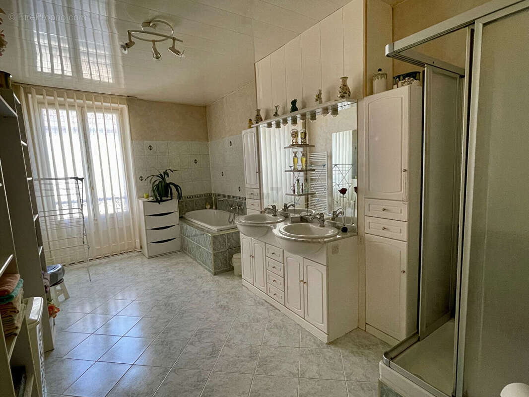 Maison à LA FERTE-SOUS-JOUARRE