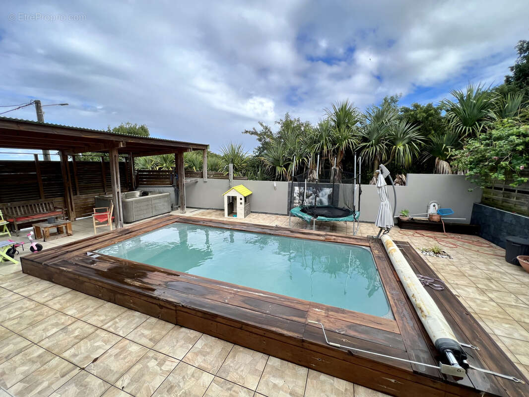 Maison à SAINT-JOSEPH