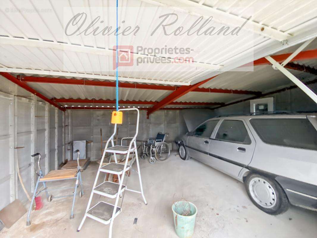 Maison à FAVERAYE-MACHELLES